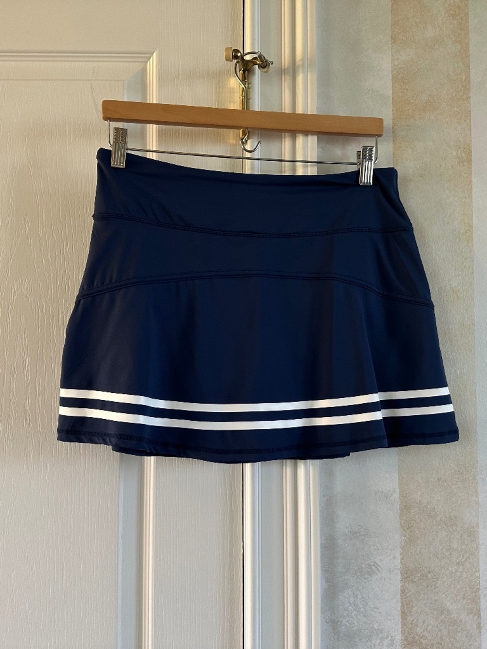 Kyodan Navy skort Size M